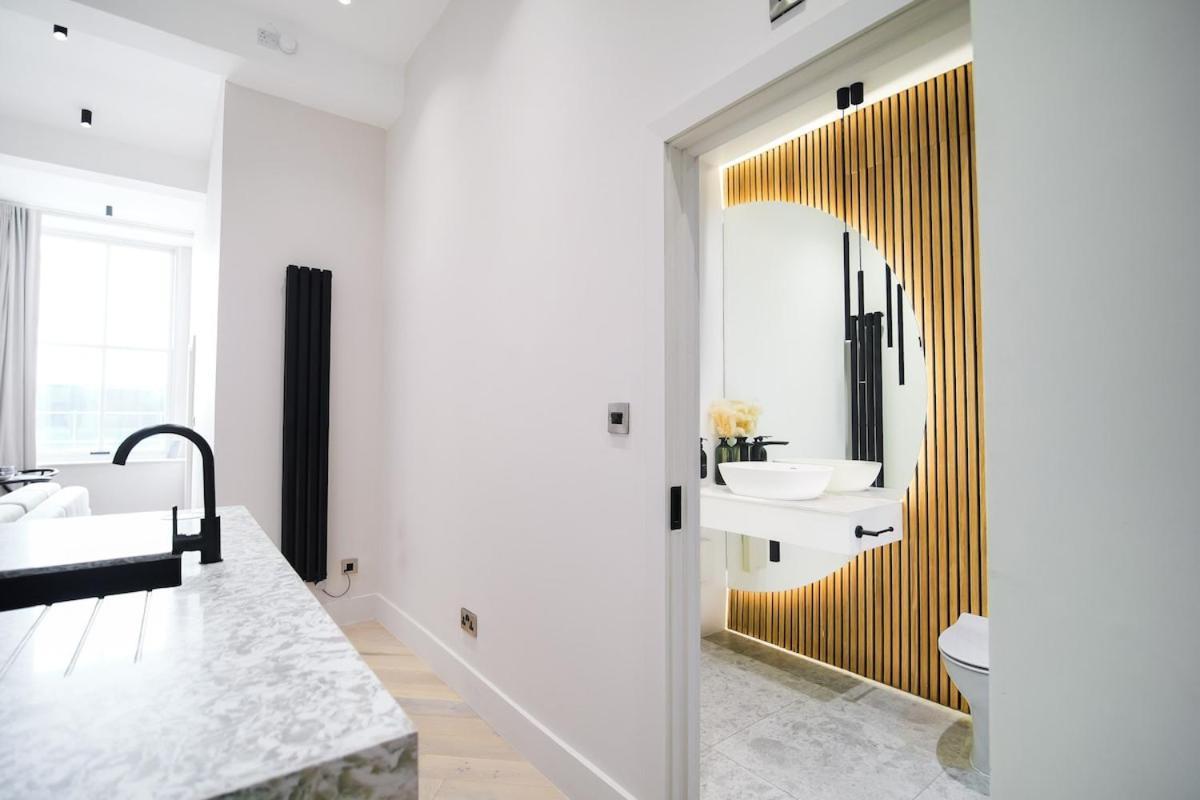 Japandi By The Heim Residences แมนเชสเตอร์ ภายนอก รูปภาพ